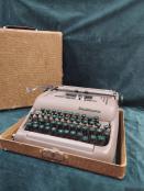 Typewriter10