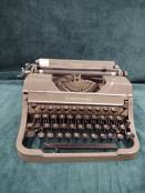 Typewriter16