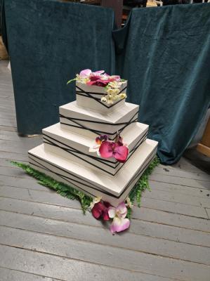Contemporary Wedding Cake