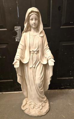 Statue1
