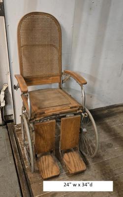 Wchair10