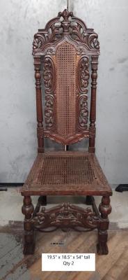 Throne15