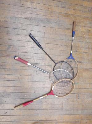 Badminton