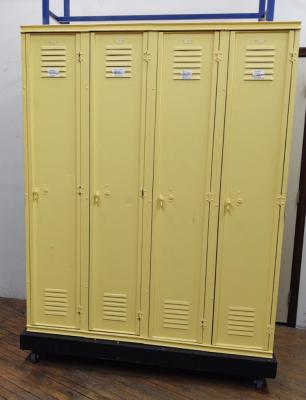 Locker1